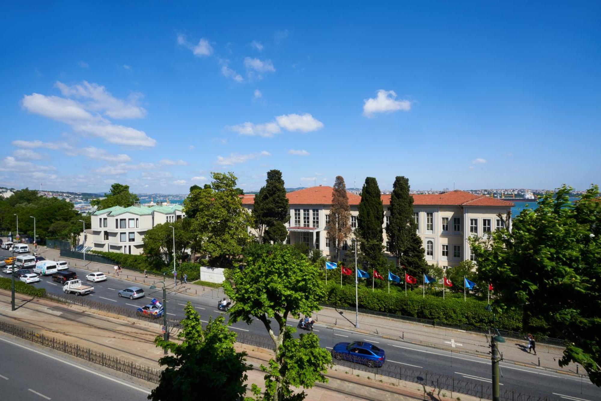 Metropolitan Hotels Bosphorus - Special Category Istambul Exterior foto