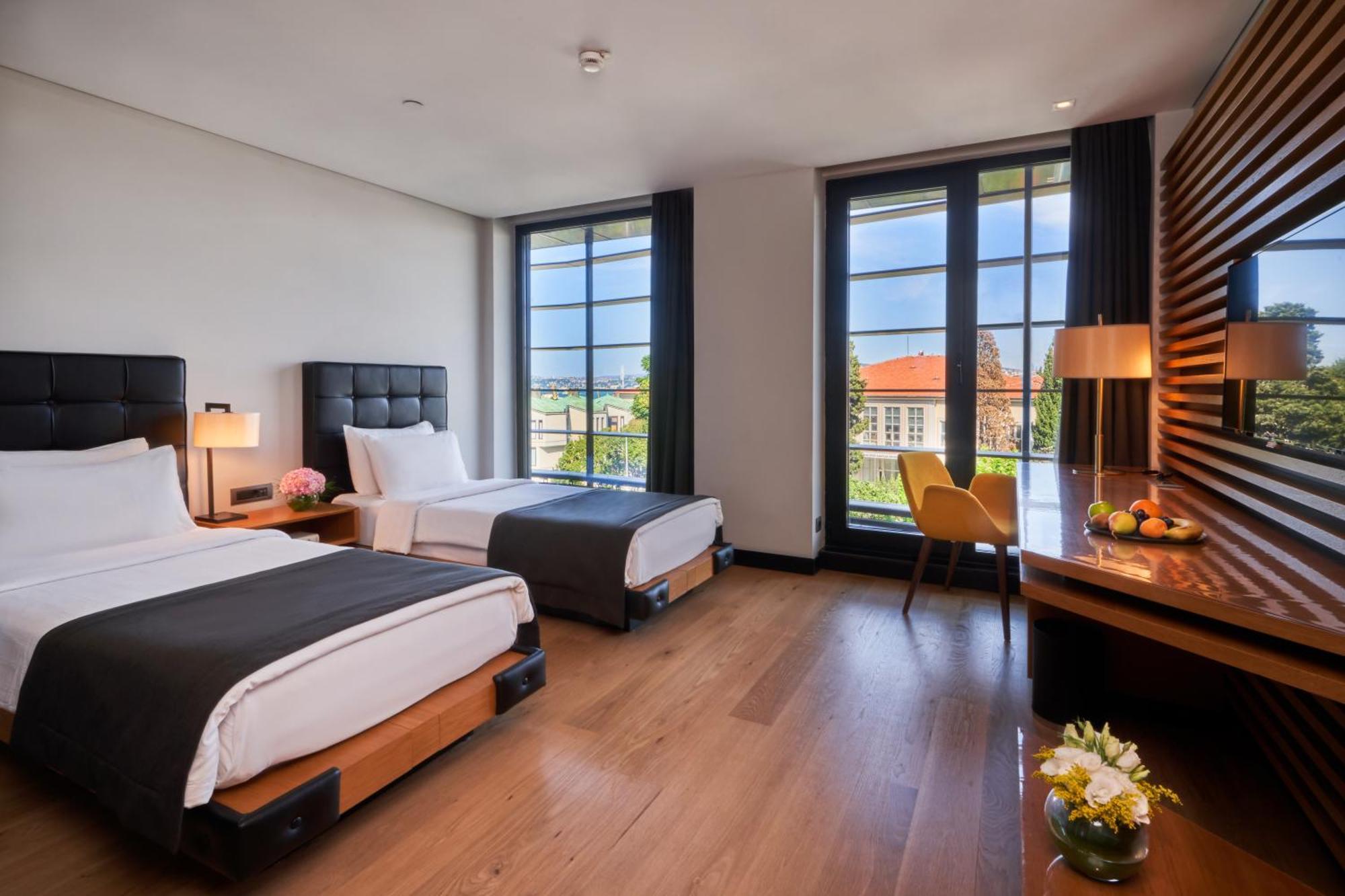 Metropolitan Hotels Bosphorus - Special Category Istambul Exterior foto
