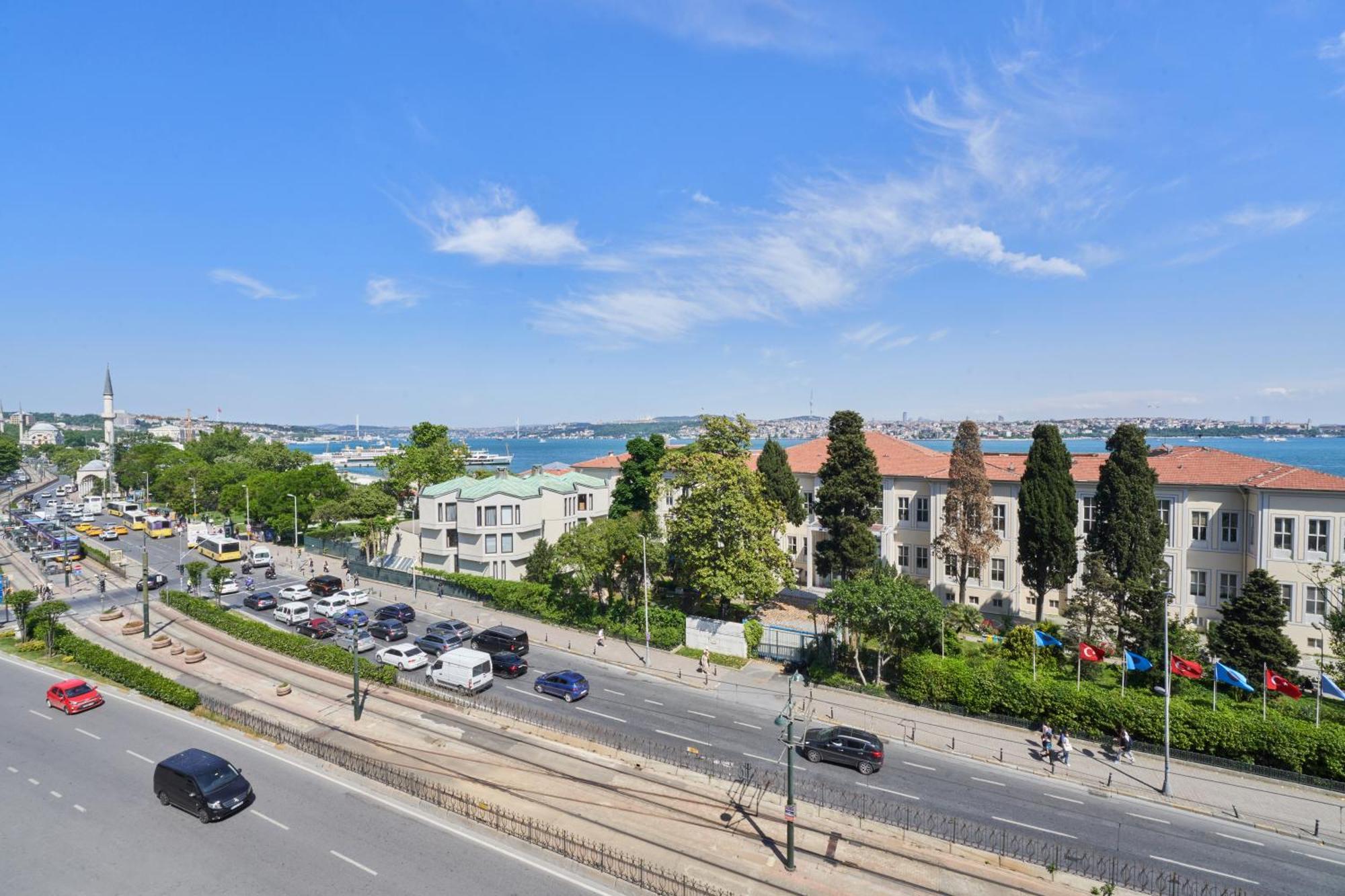 Metropolitan Hotels Bosphorus - Special Category Istambul Exterior foto